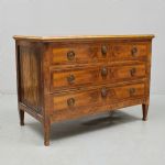 1360 3332 CHEST OF DRAWERS